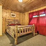 Pet-Friendly Raystown Lakefront Cabin With Bbq Grill